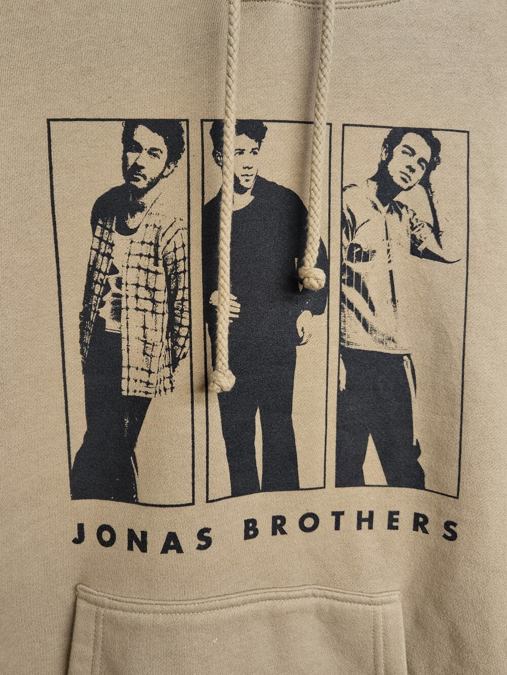 Jonas Brothers The Tour Hoodie 2023 Tan Brown Sweatshirt-Size Large EUC - Picture 2 of 9